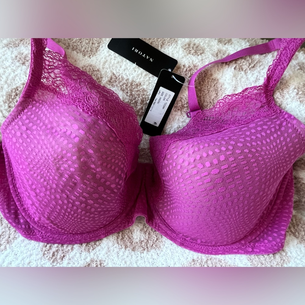 Natori NWT BEYOND LACE PLUNGE T-SHIRT BRA 34DDD